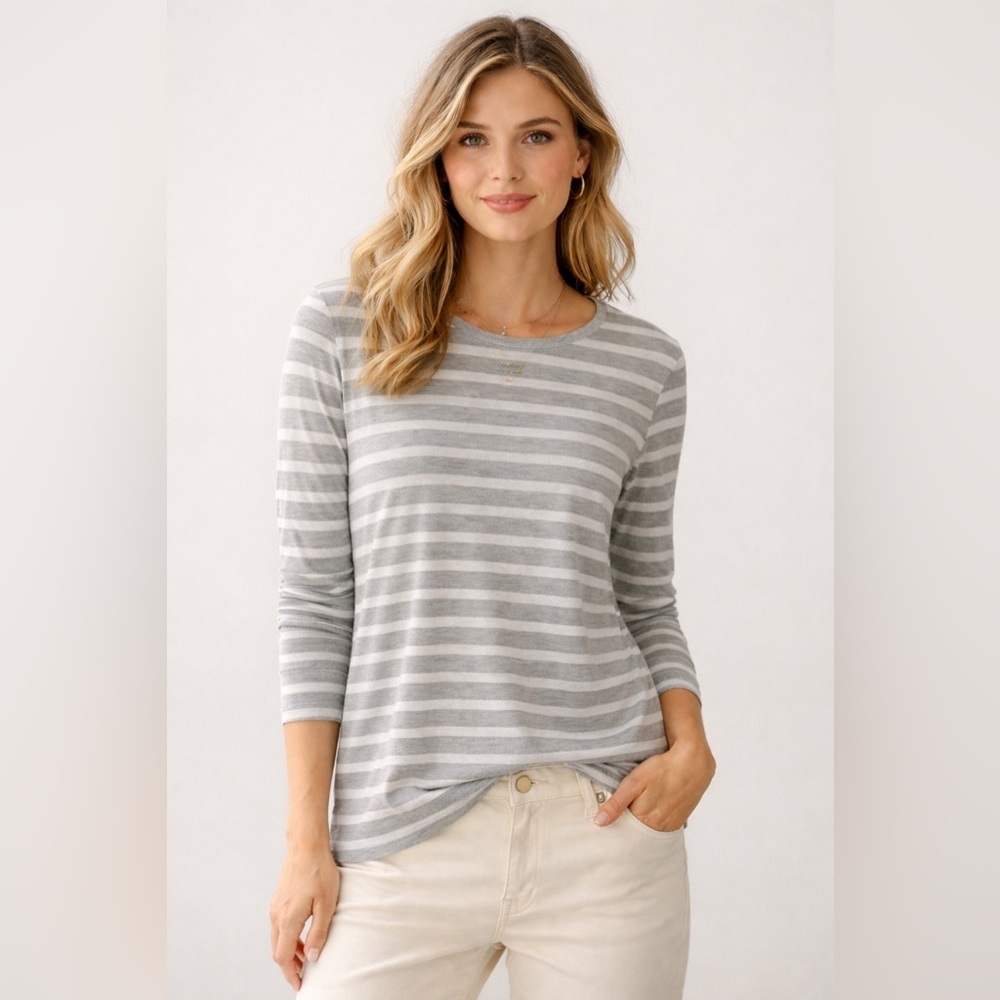 J.Jill Pure Jill Shirttail Tee | Size Medium | Gray Blue Space-Dye Stripe